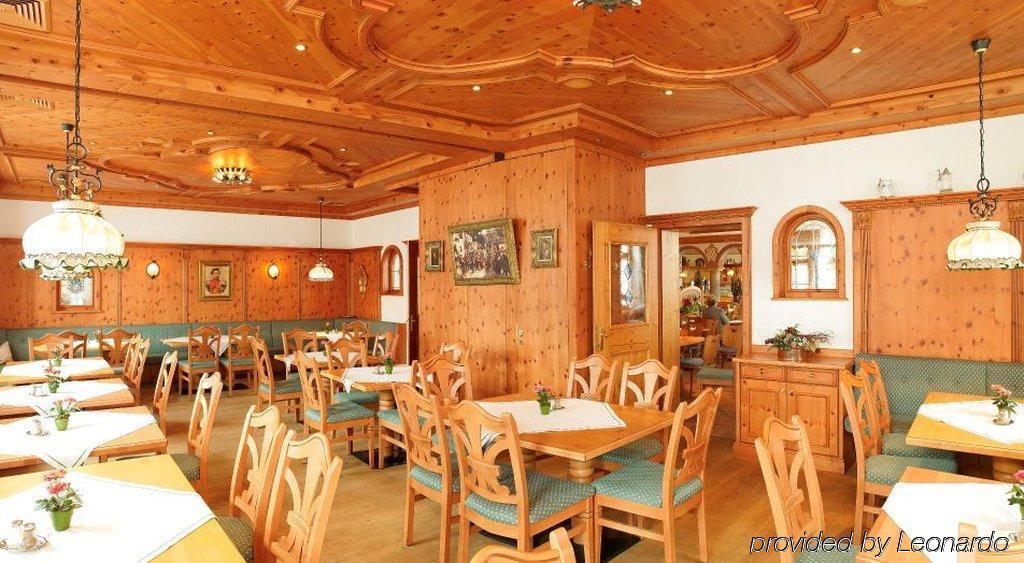 Hotel Schatten Garmisch-Partenkirchen Restauracja zdjęcie